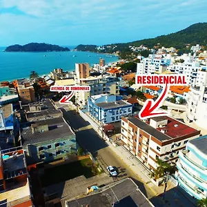 https://apartament-bombinhas-88215-000-8.santa-catarina-brasil.com